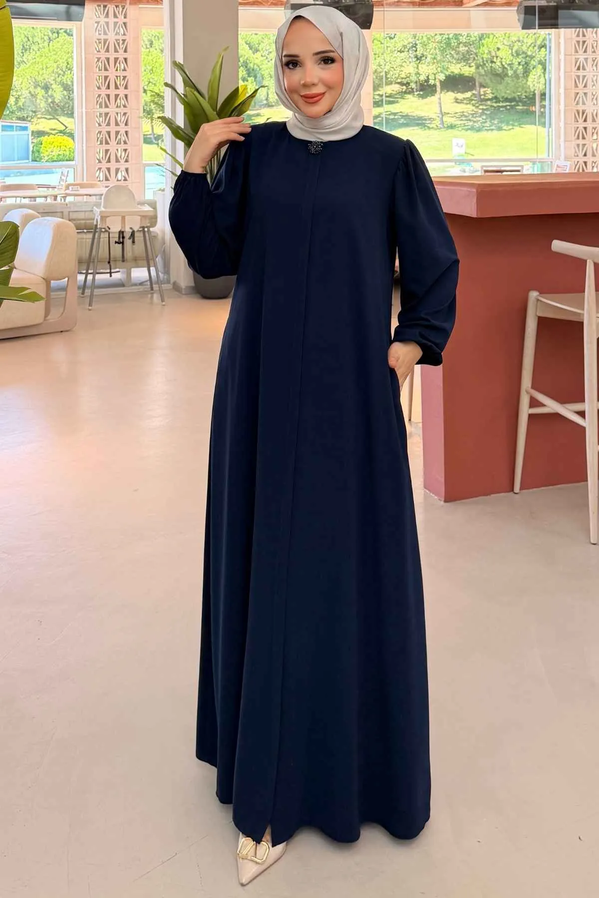 Elit İpek Yaka Broşlu Ferace 6821 -Laci