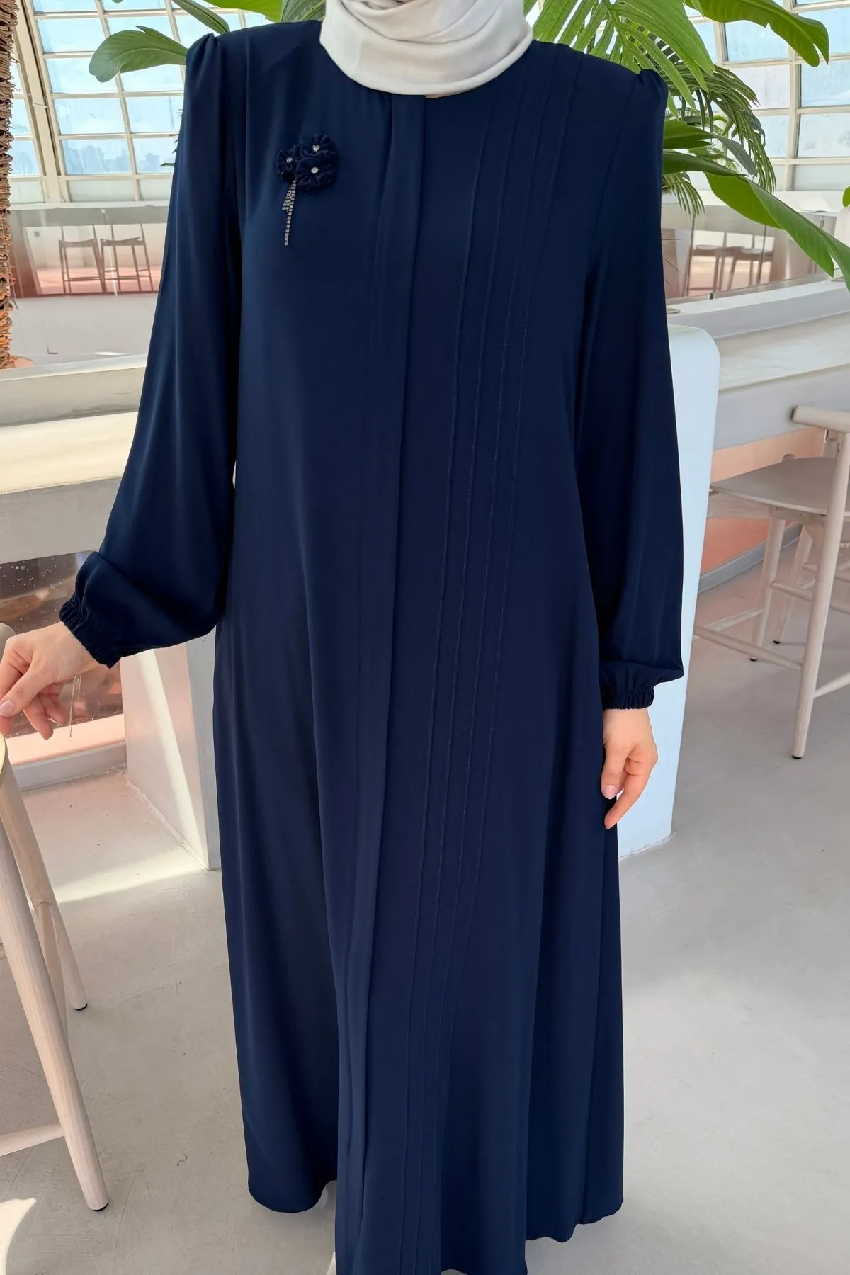 Rabia Göğüs Çiçek Broşlu Nervürlü Ferace 736 - Laci