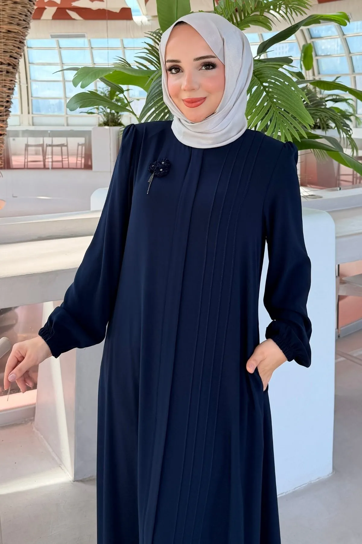 Rabia Göğüs Çiçek Broşlu Nervürlü Ferace 736 - Laci